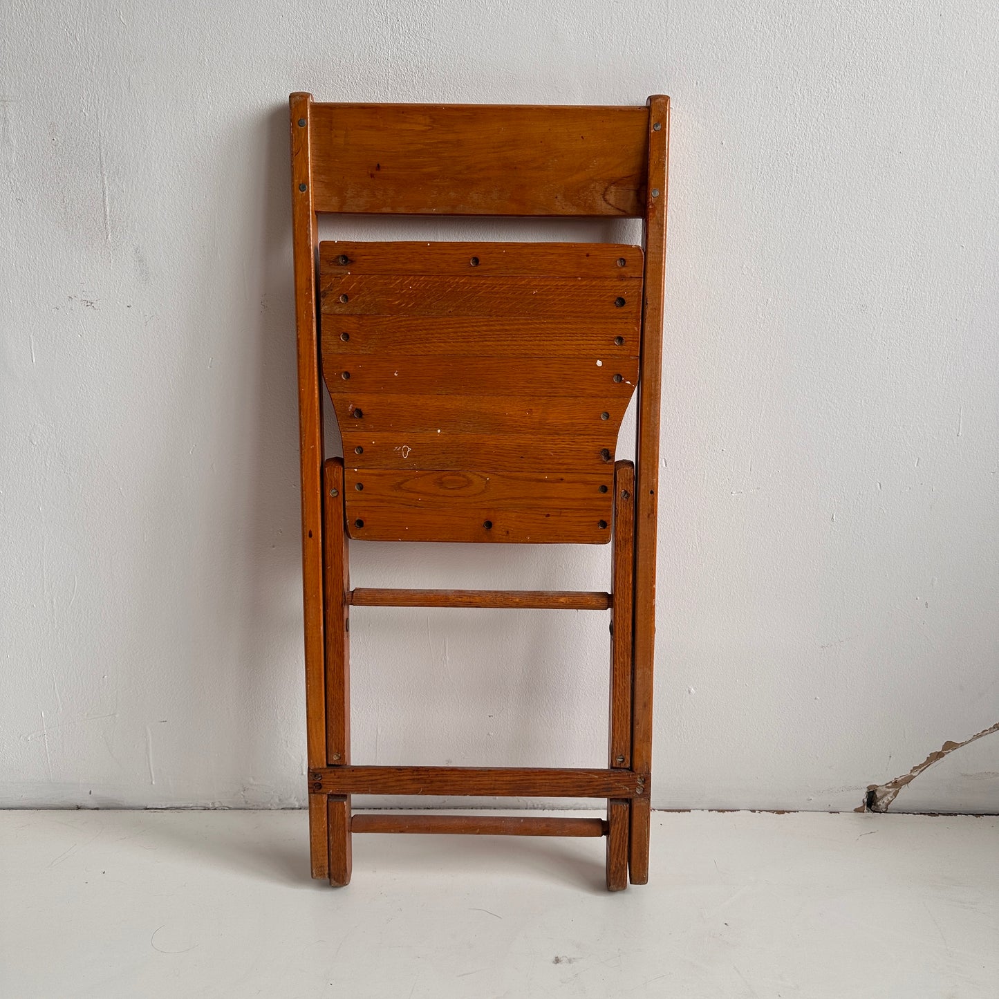 FC004 MOLATT WOOD FOLDING CHAIR