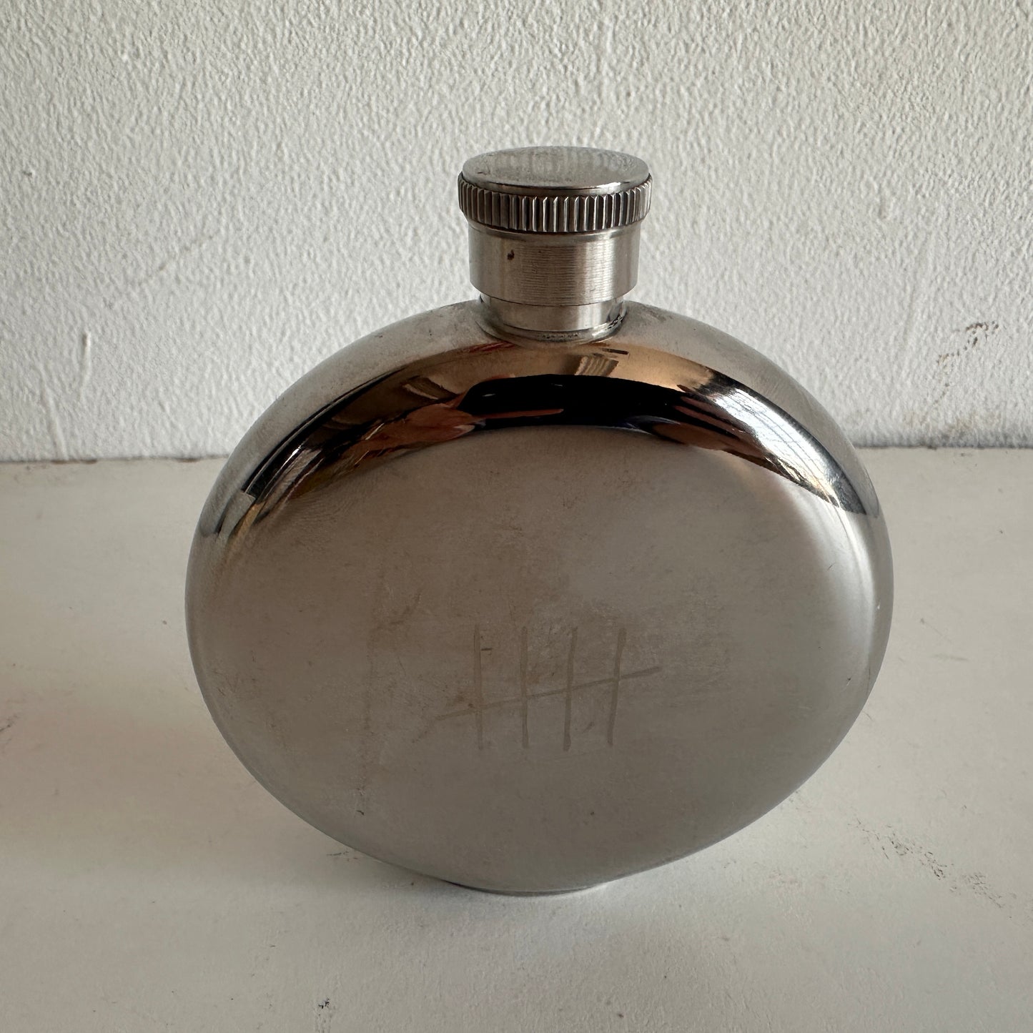 AA001 CHROME FLASK WITH NO. 5 ENGRAVING