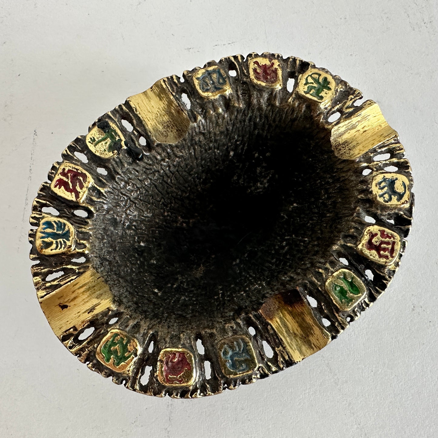AA005 ASTROLOGY ASHTRAY