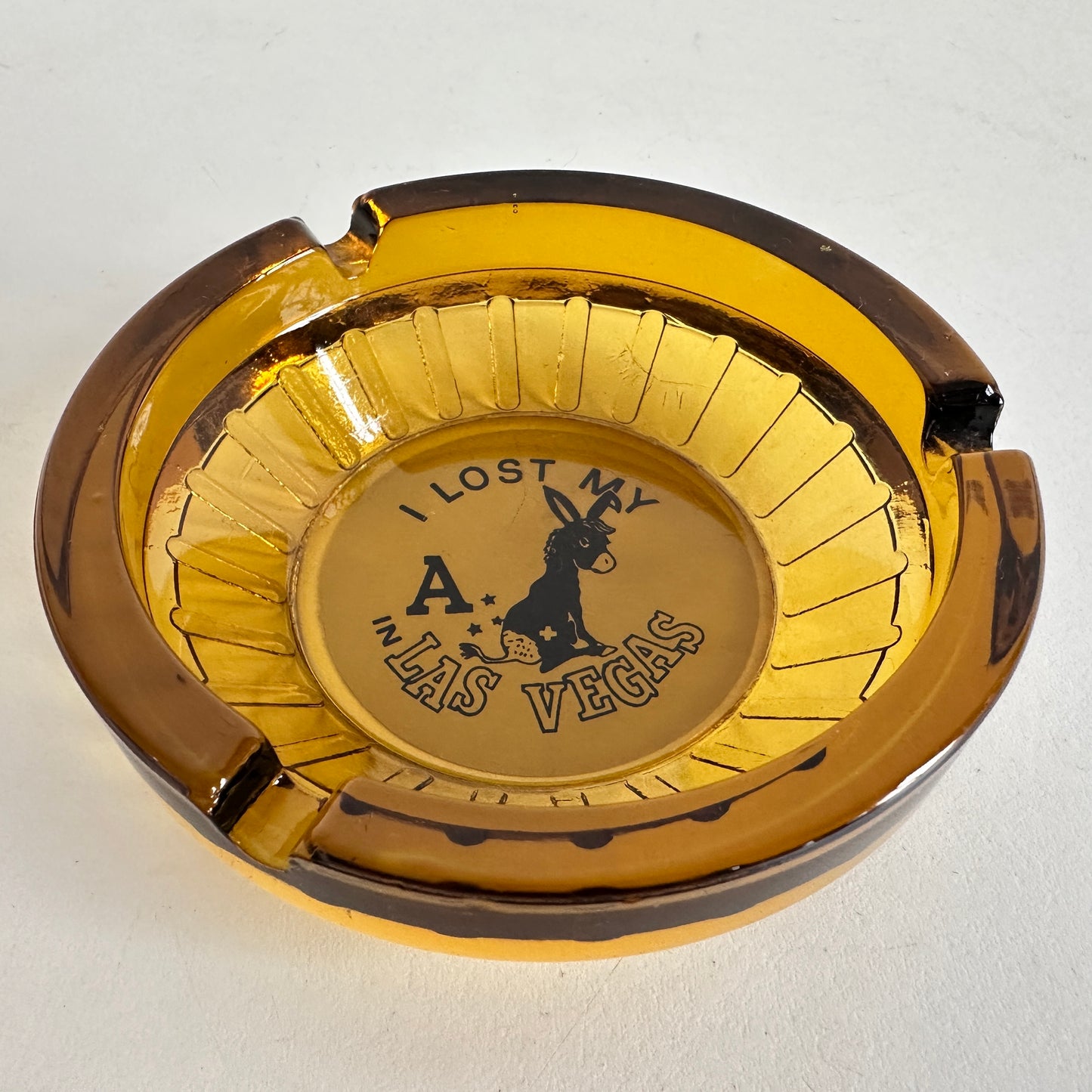 AA021 ILMAILV ASHTRAY