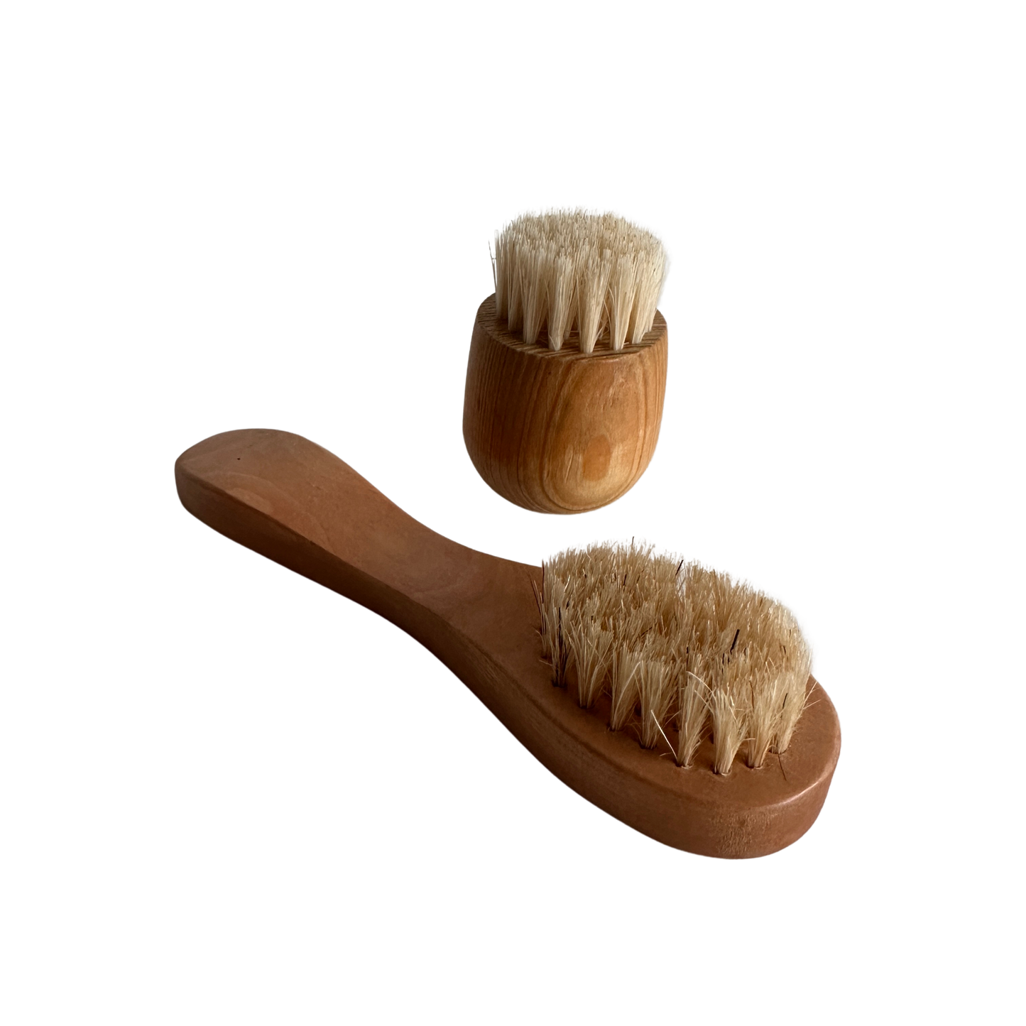 BB010 SET OF TWO TINY BRUSHES