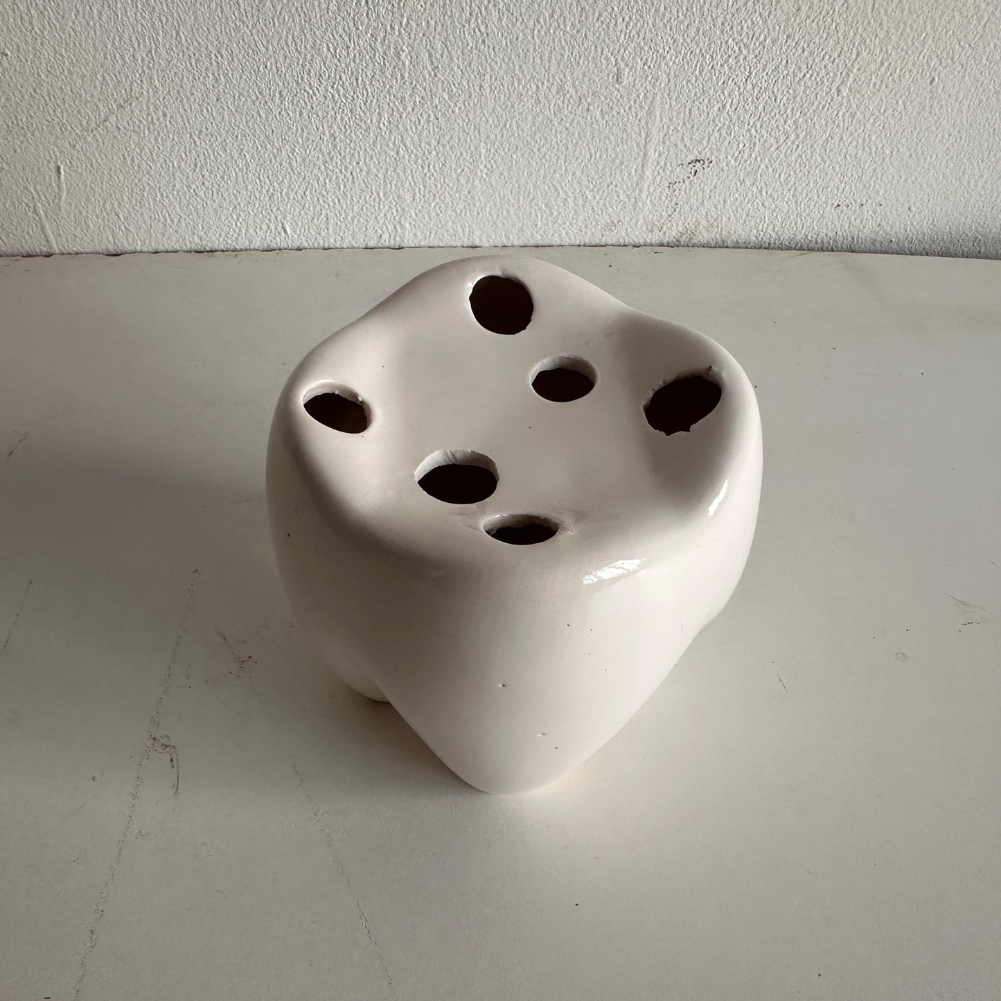 BB013 TOOTH TOOTHBRUSH HOLDER