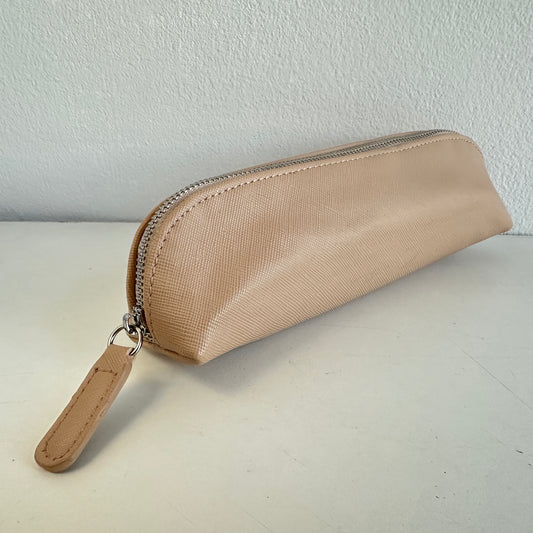 BB025 LIGHT BEIGE MAKEUP POUCH