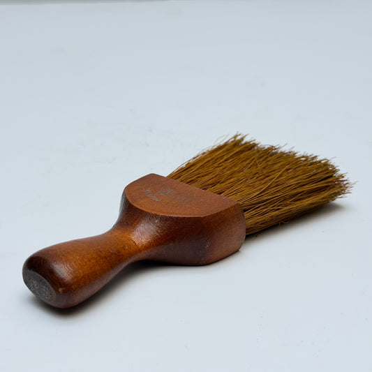 BB046 ANTIQUE GROOMING BRUSH