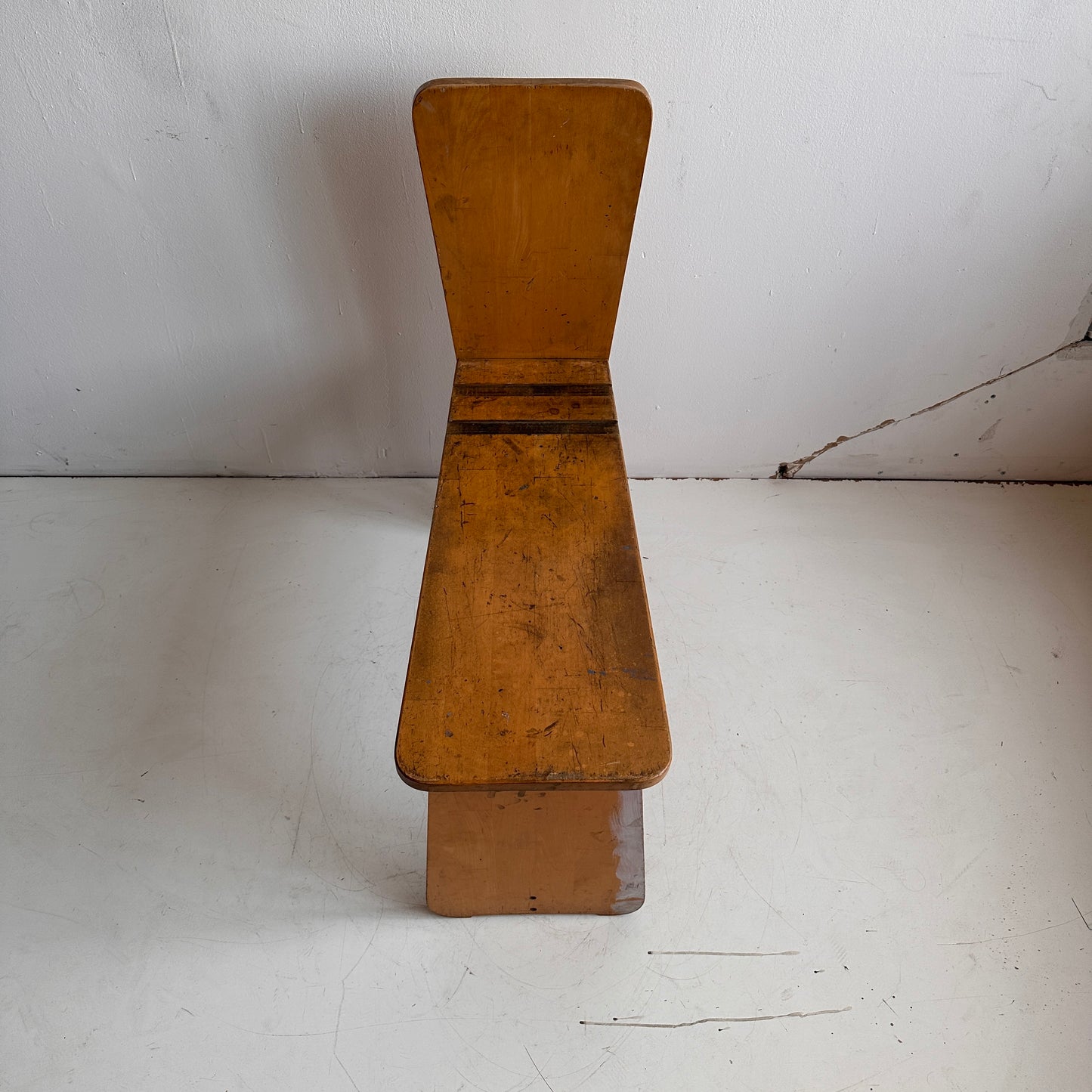 BE002 ART HORSE BENCH #1