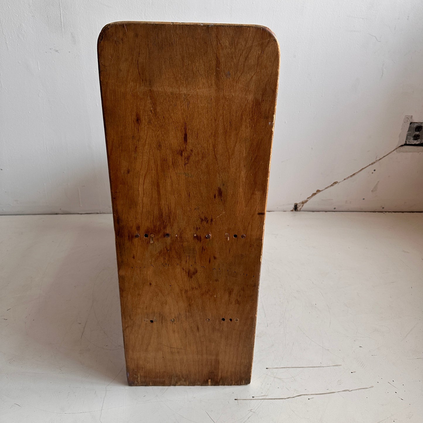 BE003 ART HORSE BENCH #2