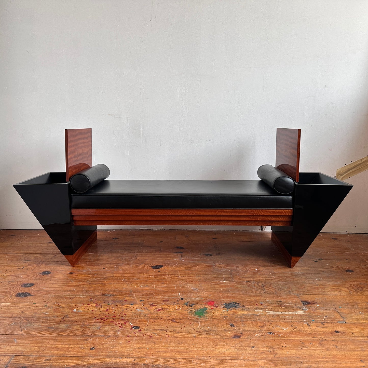 BE006 DIVA DIVAN BENCH