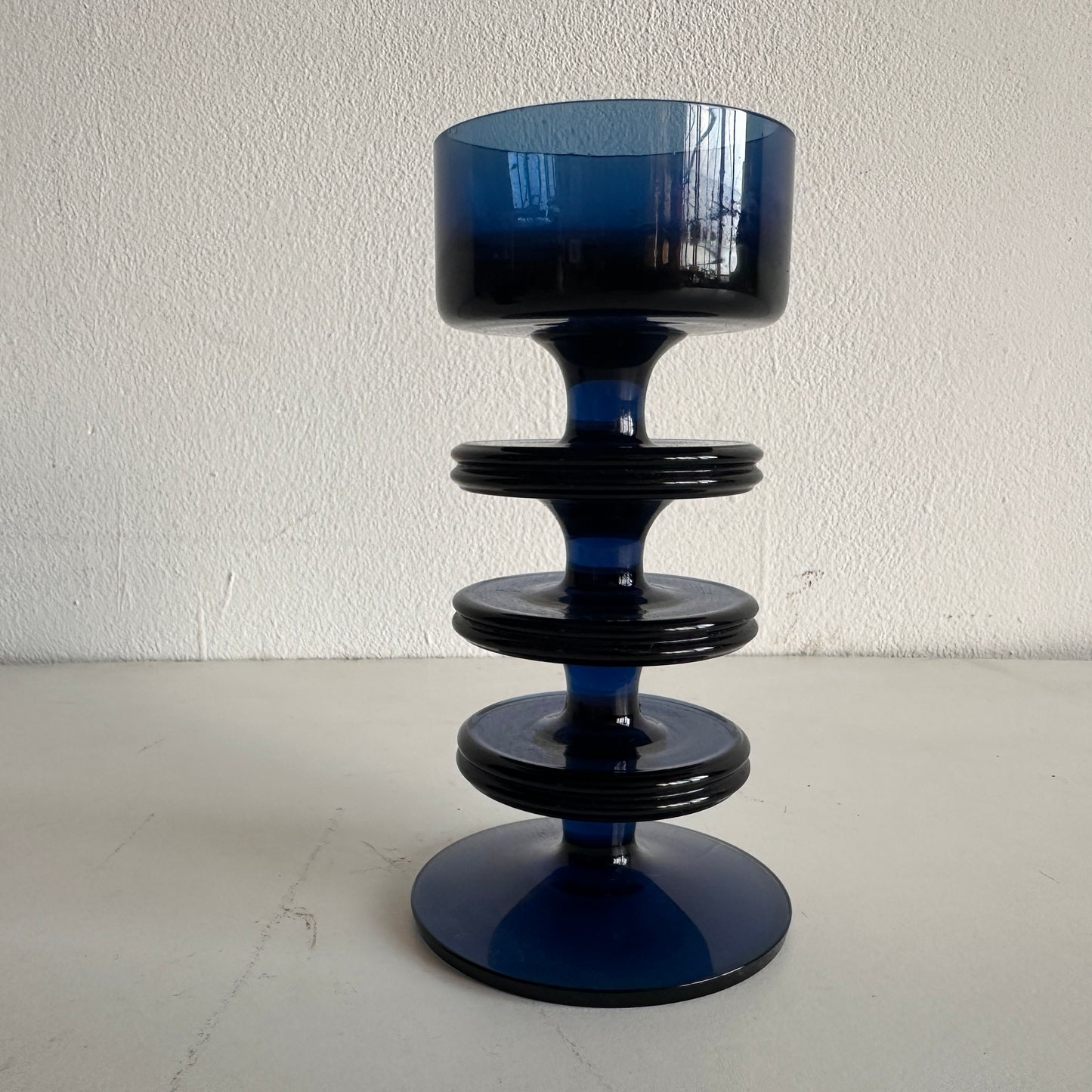 CA013 SET OF TWO DARK BLUE TINTED PILAR CANDLE HOLDERS
