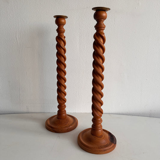 CA014 SET OF TWO TWIST WOOD TALL TAPER CANDLE HOLDERS