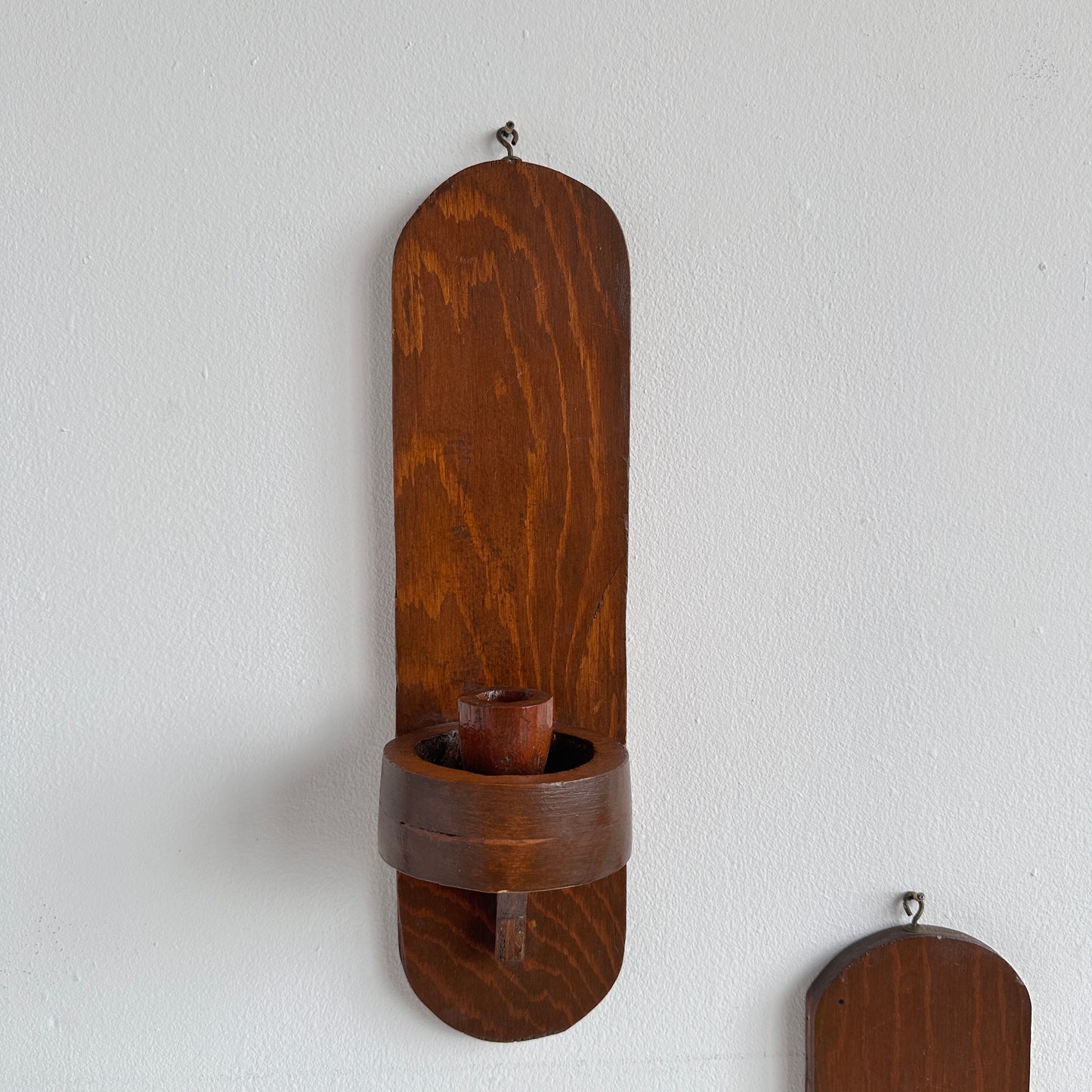 CA035 PAIR OF CARVED WOOD CANDLE SCONCES