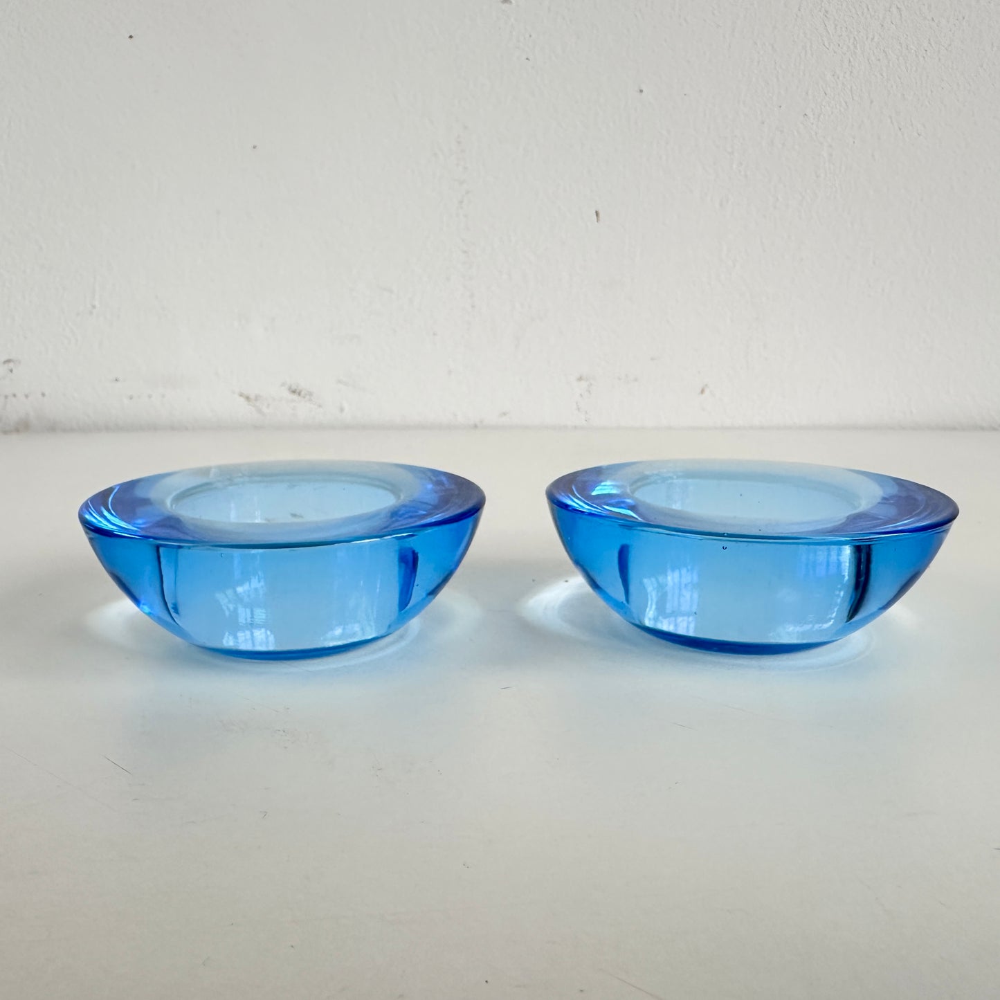 CA036 SET OF SIX BLUE GLASS VOTIVE CANDLE HOLDERS