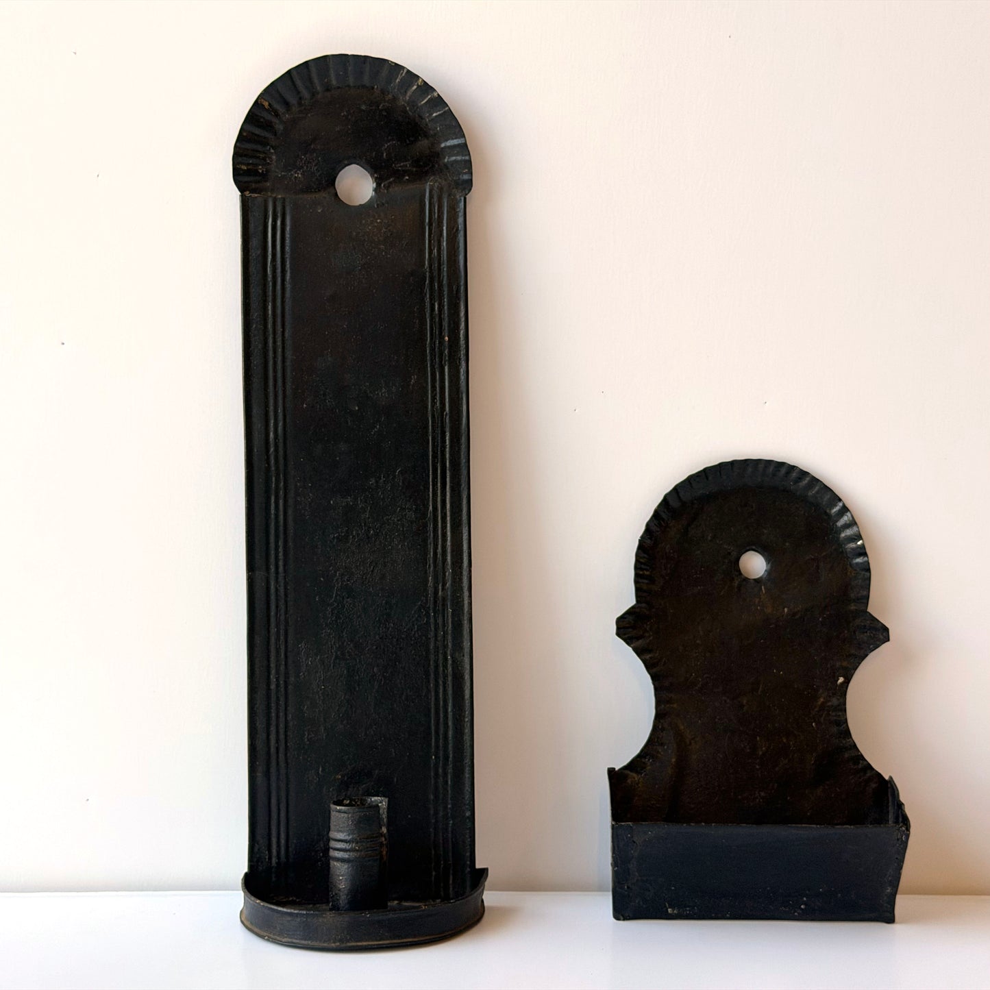 CA050 19TH CENTURY BLACK TIN WALL MOUNTED CANDLE HOLDER AND MATCH STICK HOLDER