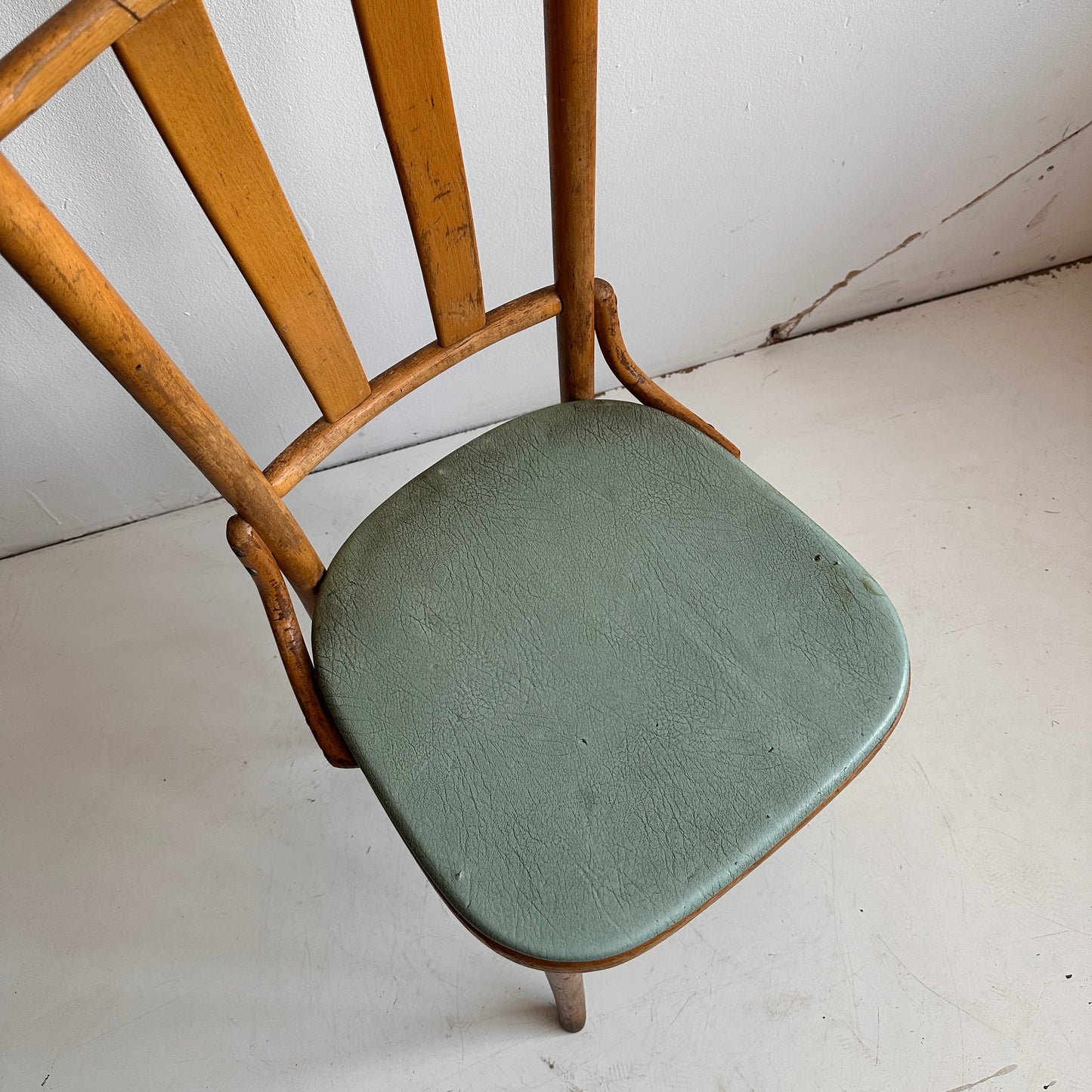CH007 DISTRESSED CAFE CHAIR WITH SEAFOAM VINYL SEAT