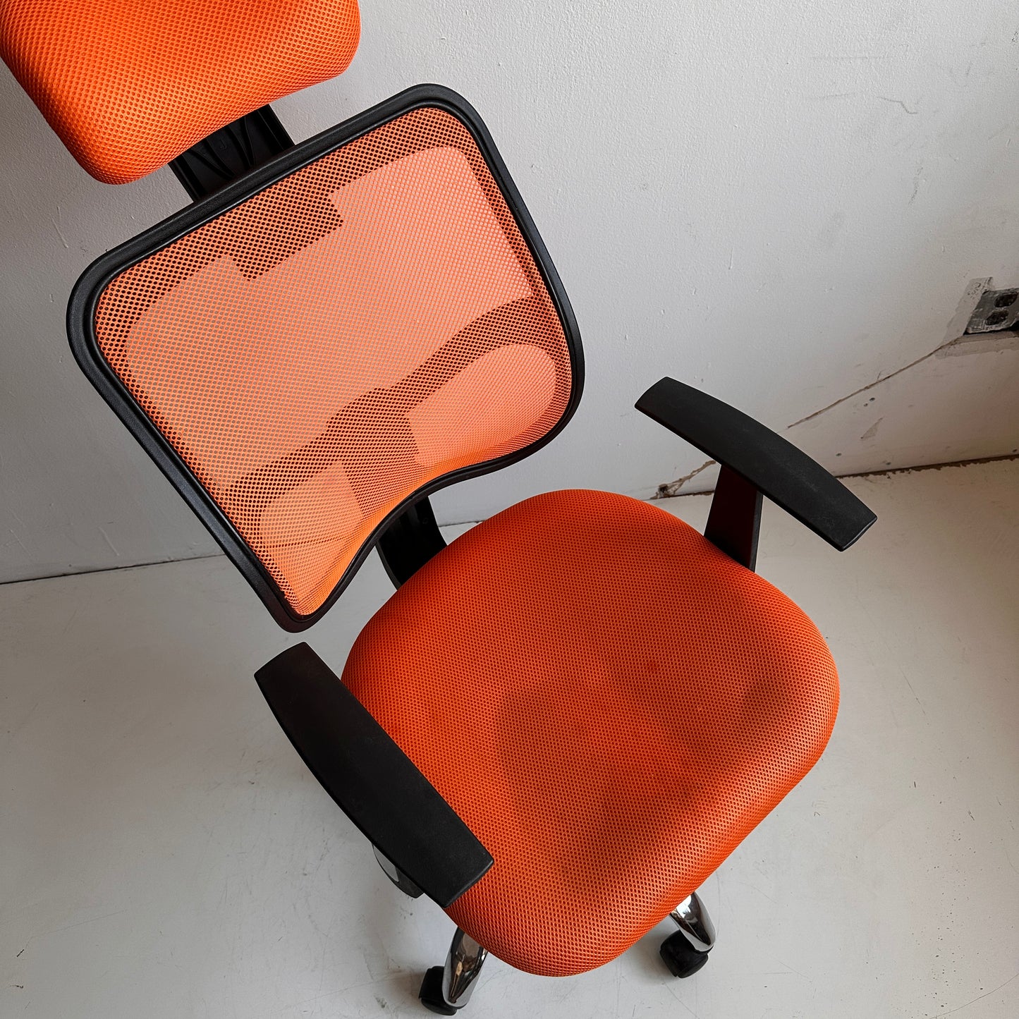 CH010 NEON ORANGE GAMER CHAIR