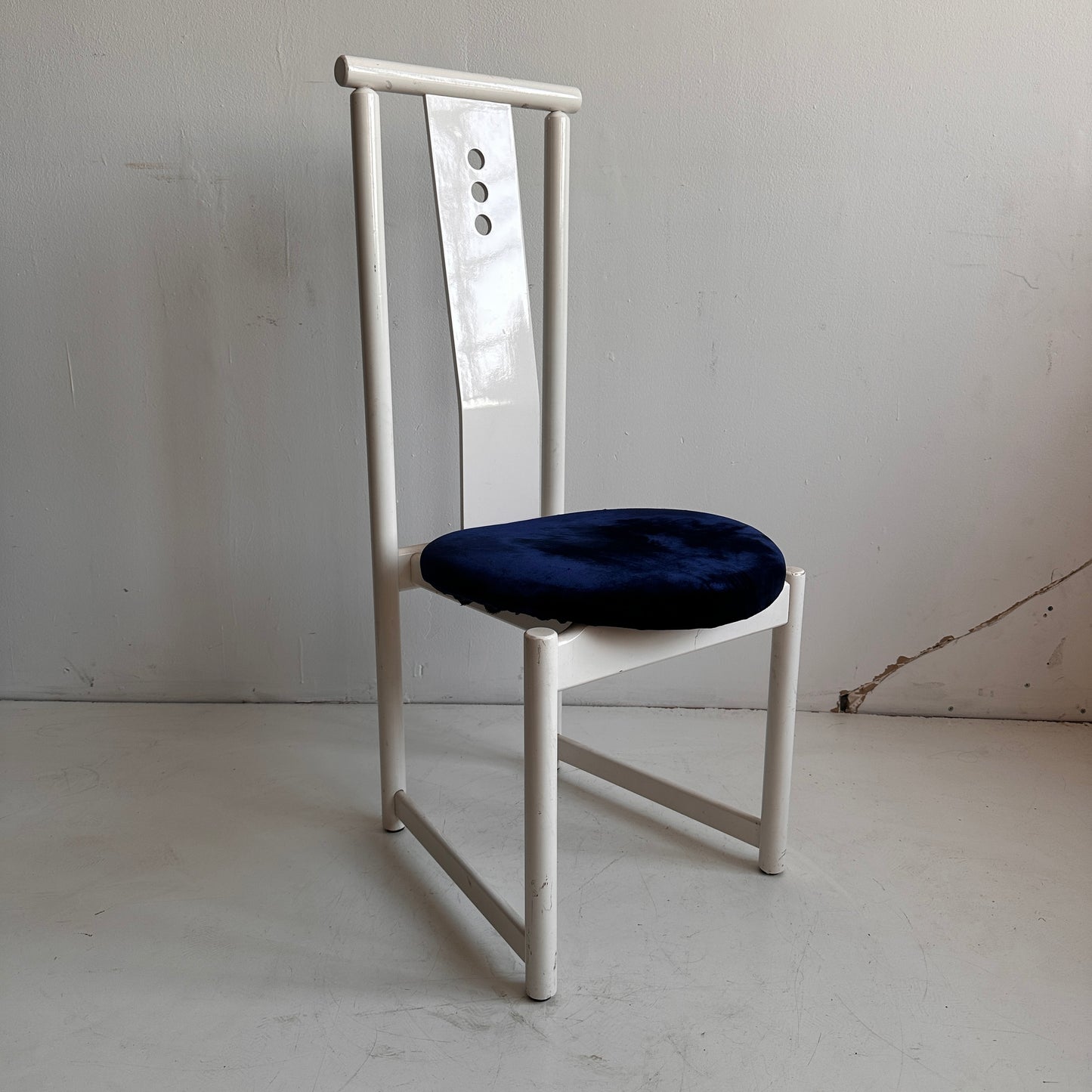 CH014 BIF CHAIRS