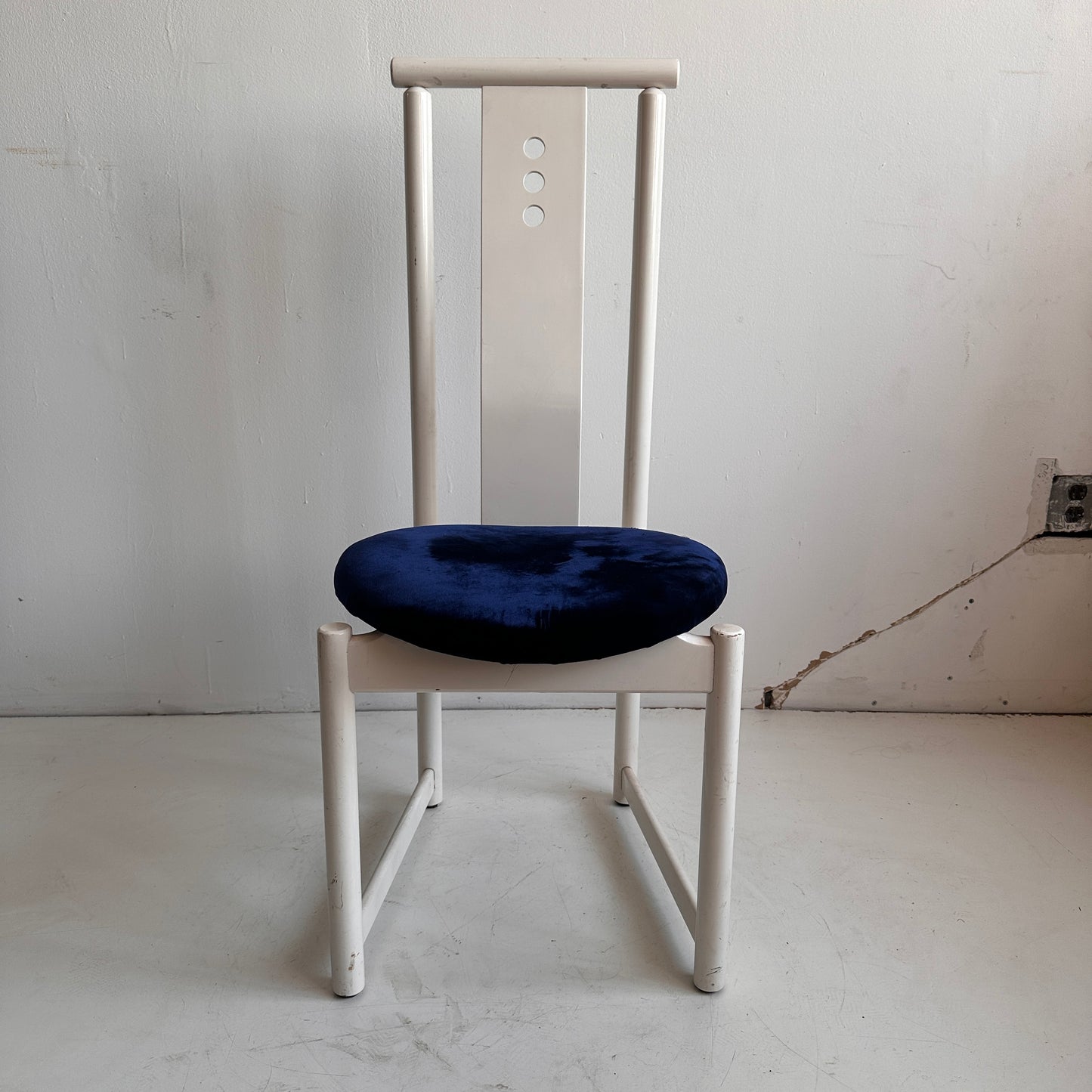 CH014 BIF CHAIRS