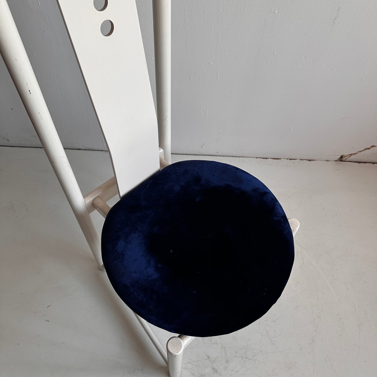 CH014 BIF CHAIRS