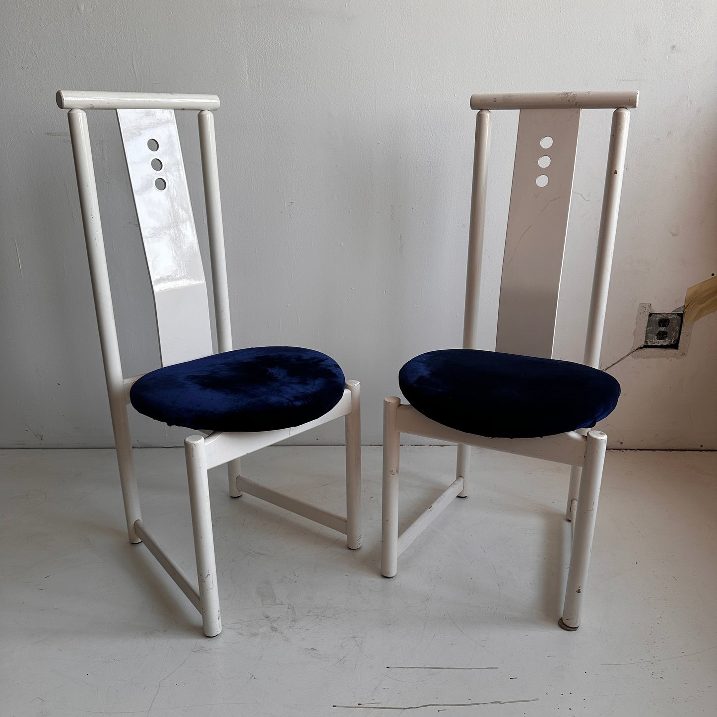 CH014 BIF CHAIRS