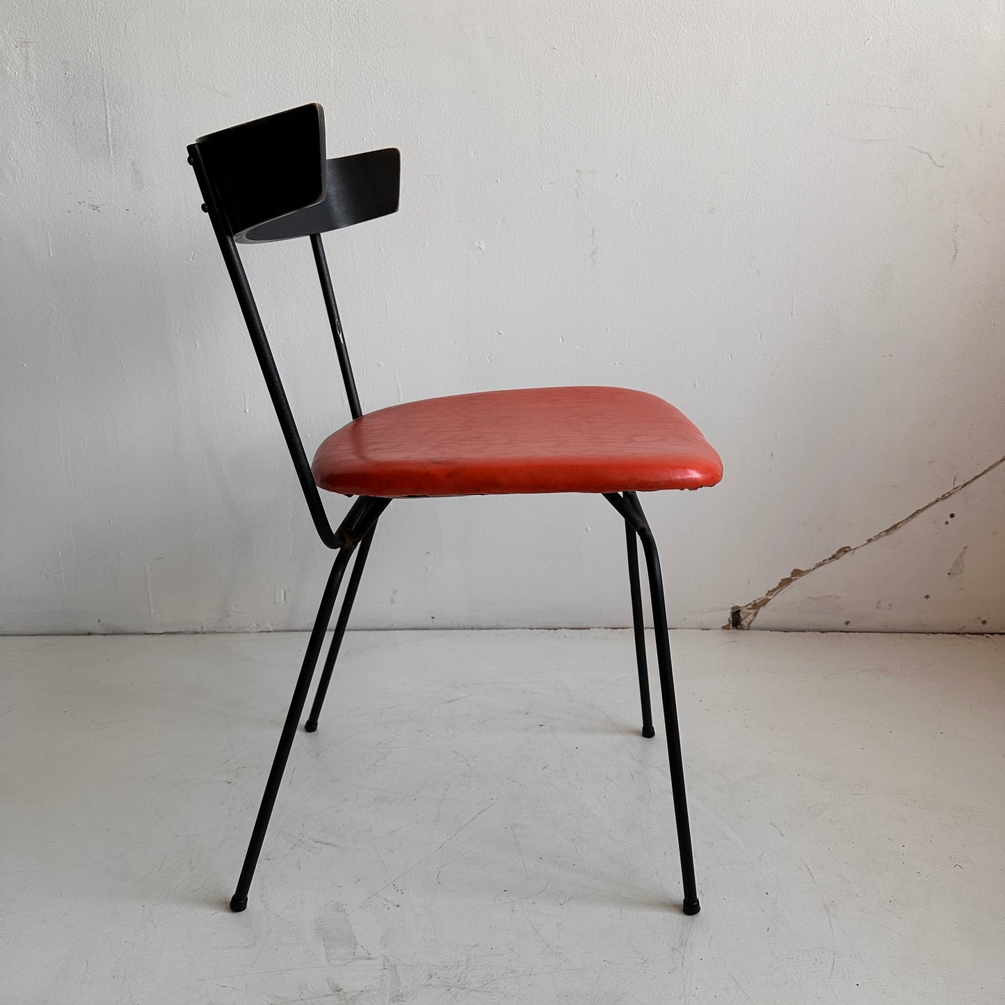 CH015 MR. MCCOBB CHAIR