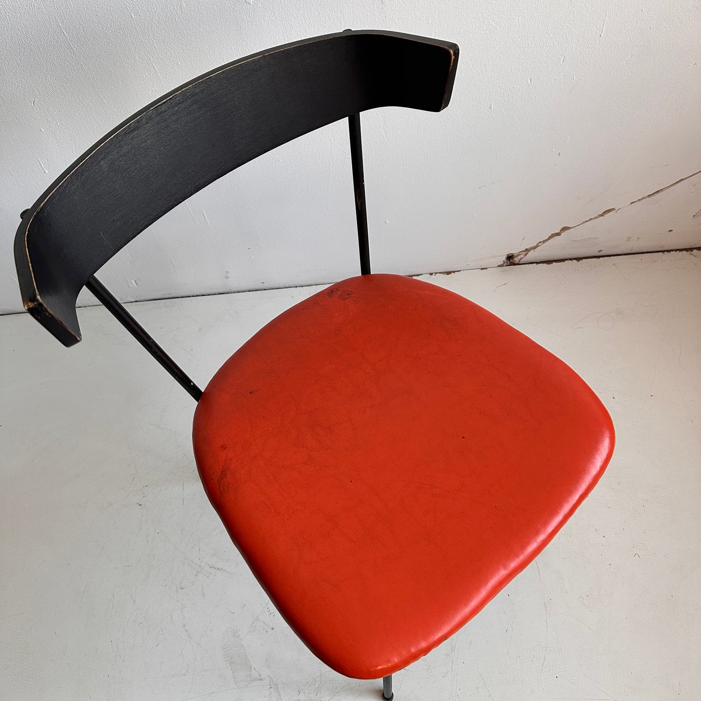 CH015 MR. MCCOBB CHAIR