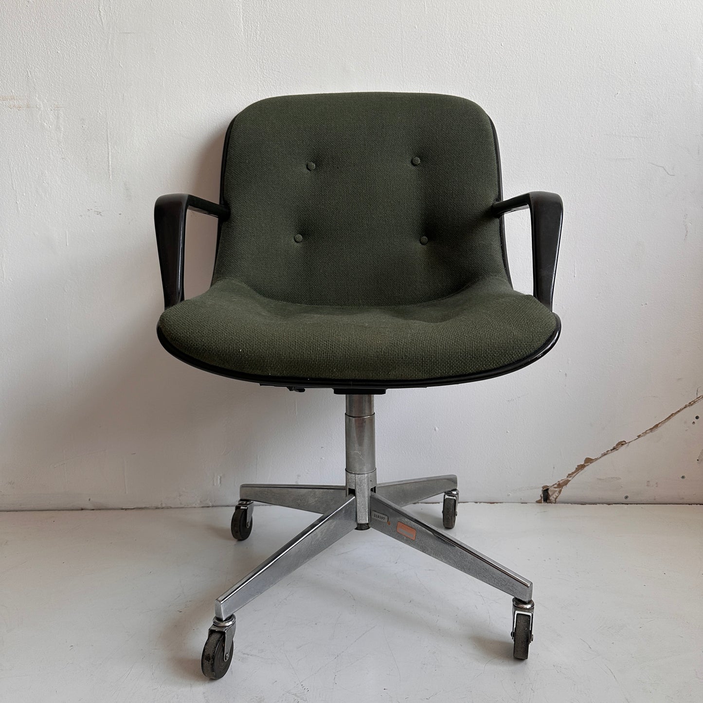 CH020 ROLLING OFFICE GREEN FABRIC CHAIR