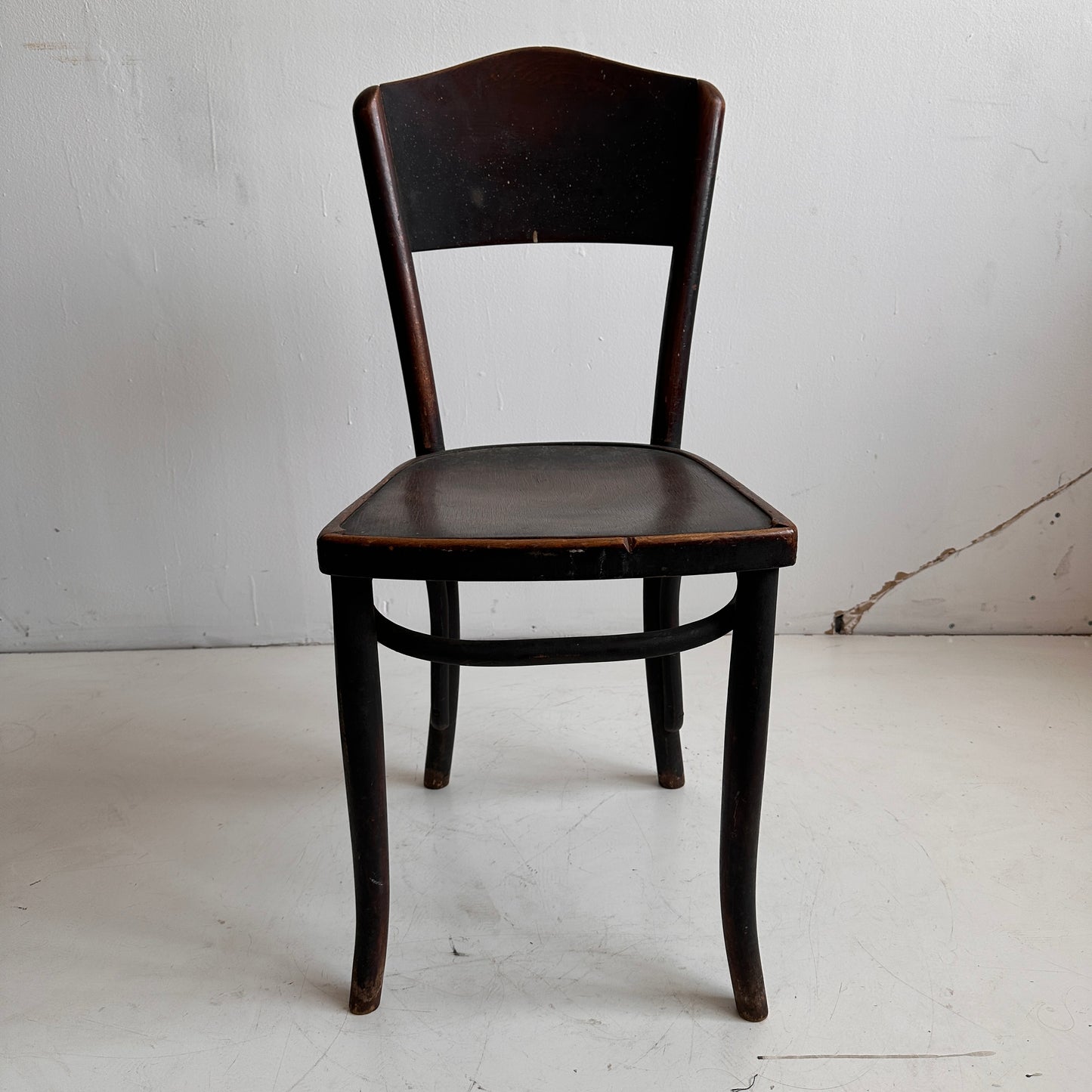 CH027 POIVRE BENTWOOD CAFE CHAIR
