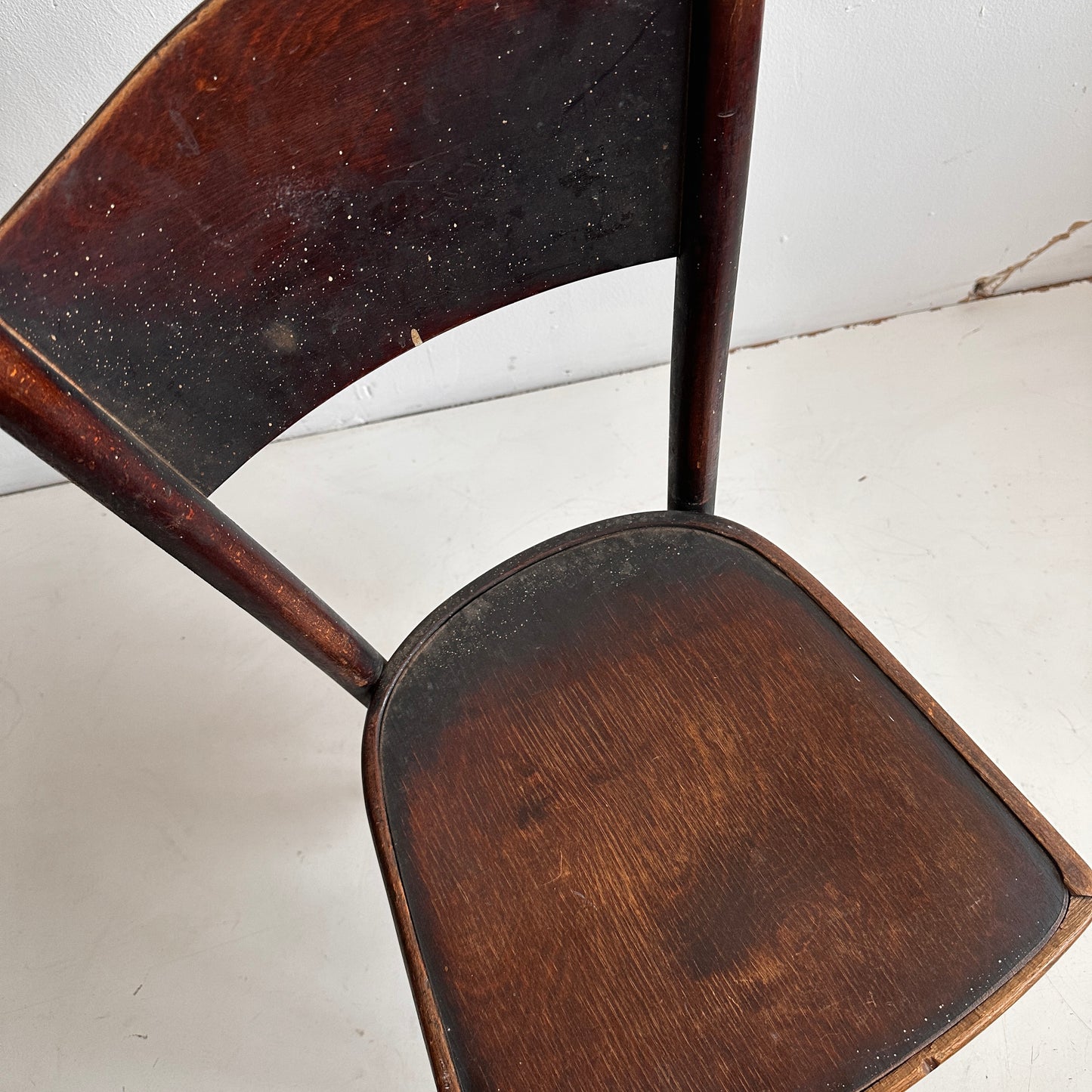 CH027 POIVRE BENTWOOD CAFE CHAIR