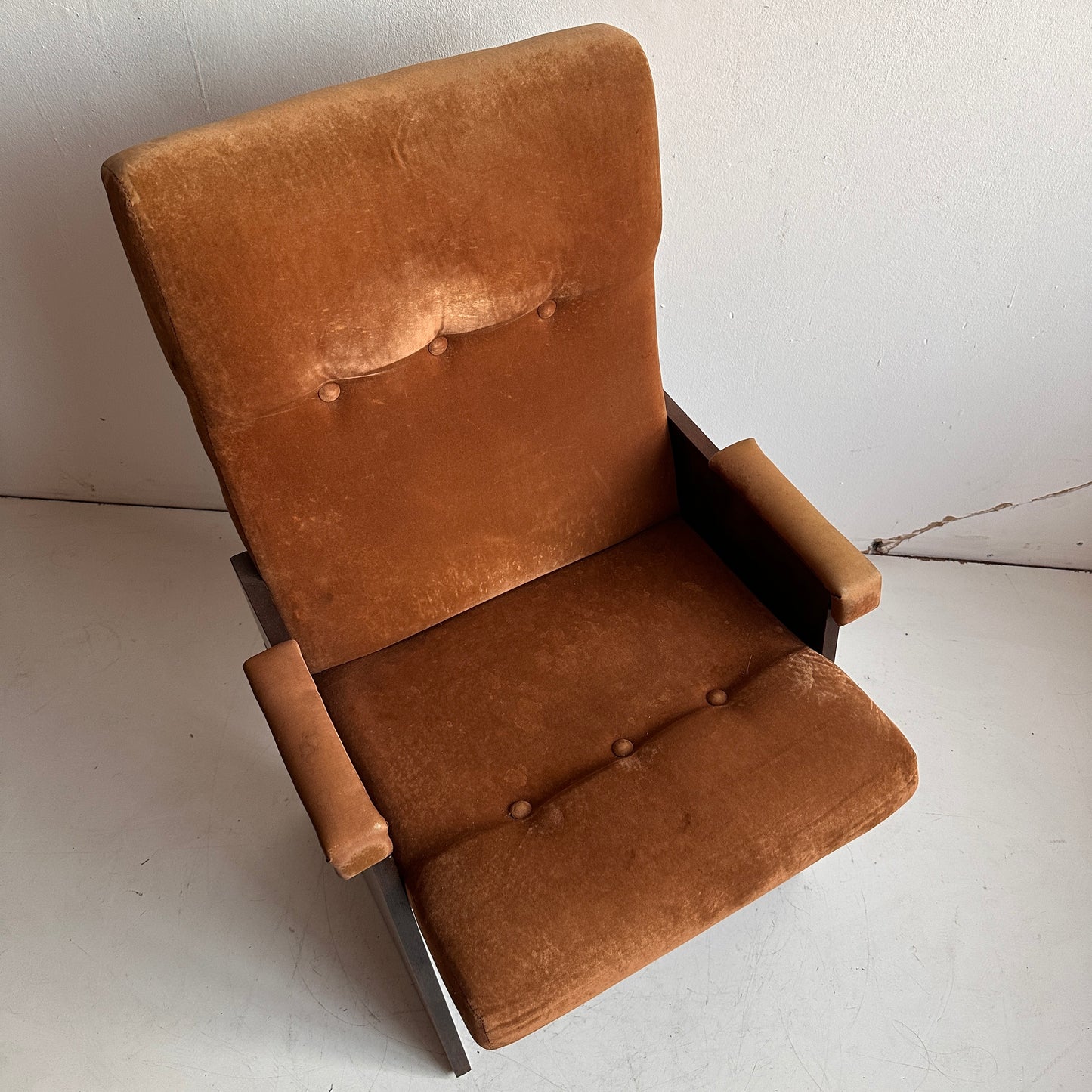 CH048 BRUTALIST RUST VELVET ARMCHAIR
