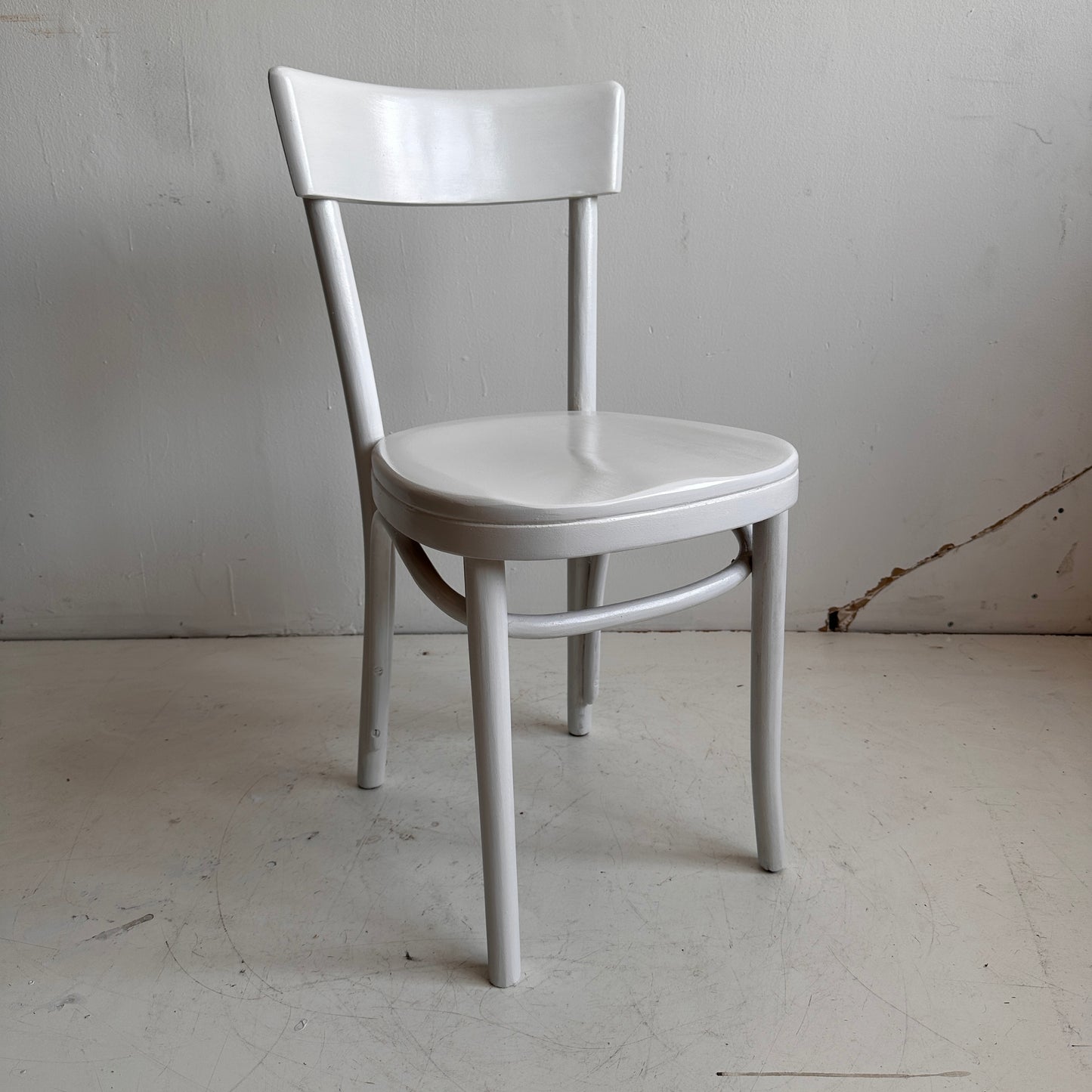 CH050 PAINTABLE THONET CHAIR