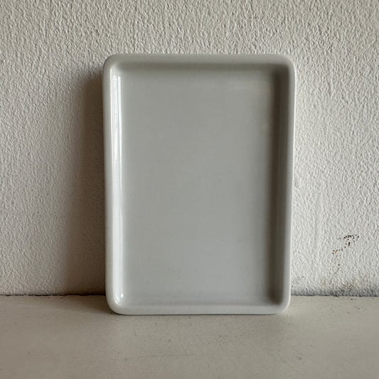 CT006 SMALL WHITE PORCELAIN TRAY