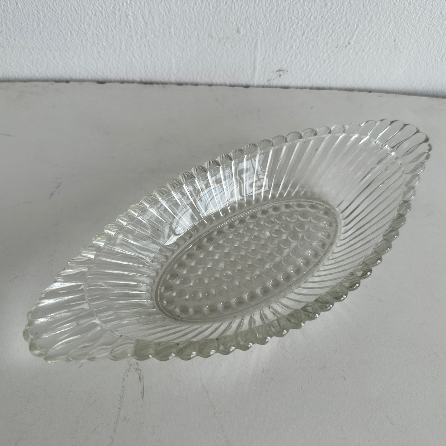 CT014 FLUTED GLASS CATCHALL TRAY