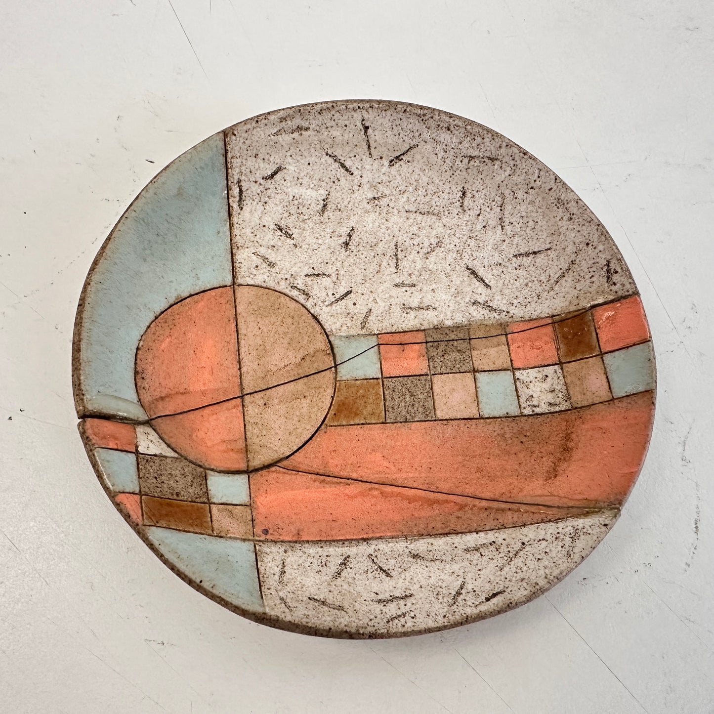 CT024 CERAMIC GEOMETRIC REINCARNATED PLATE
