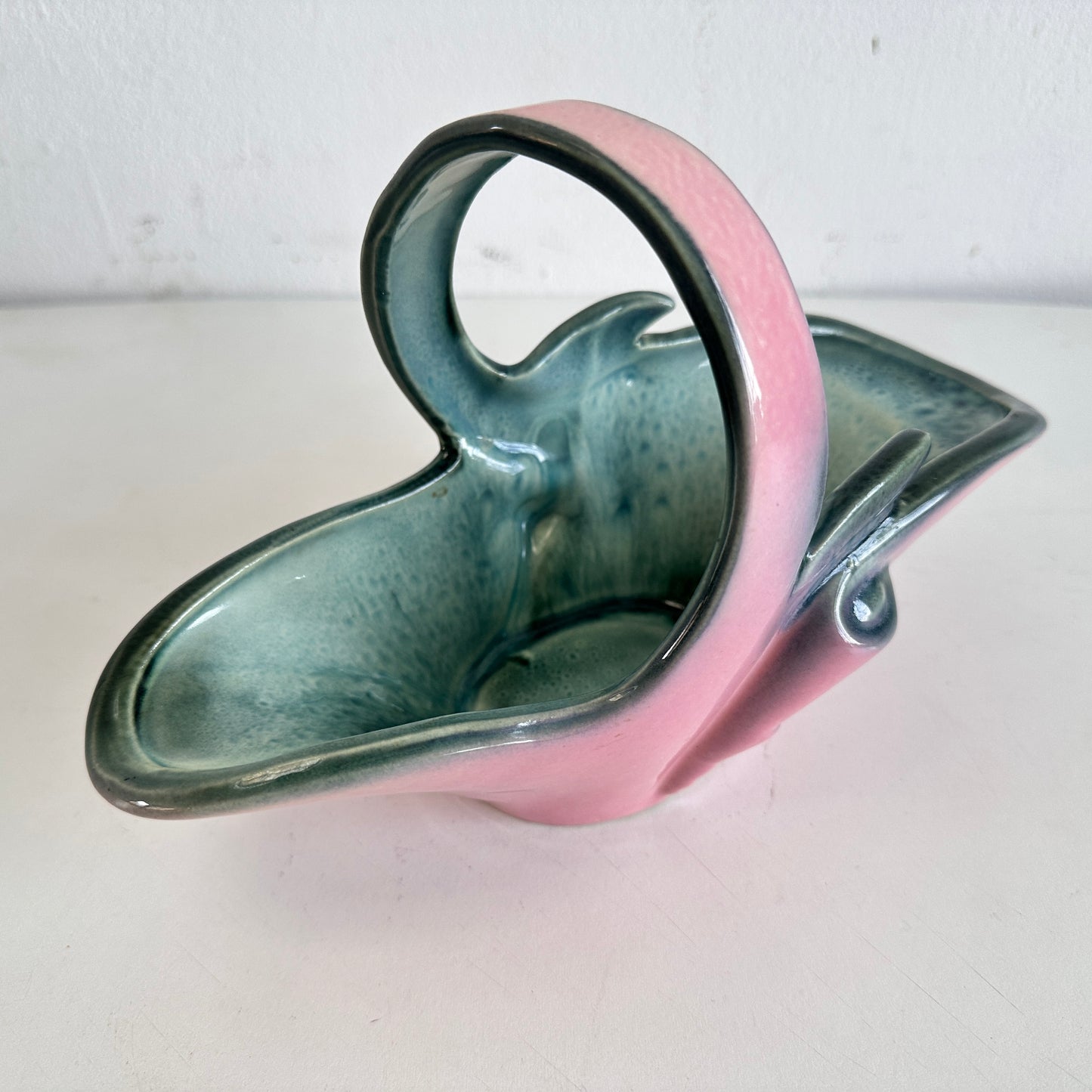 CT027 PINK & GREEN CERAMIC DISH