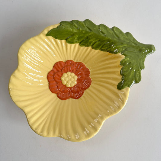 CT028 YELLOW POPPY CERAMIC DISH