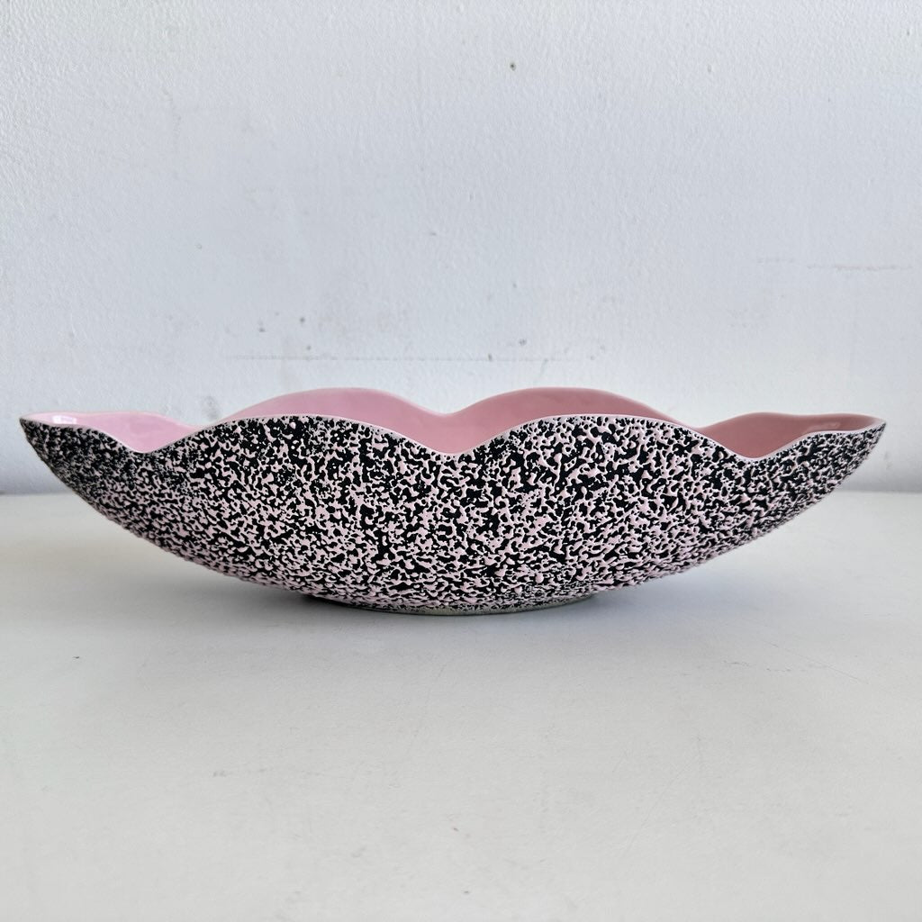 CT31 PINK AND BLACK SPECKLED TRINKET DISH
