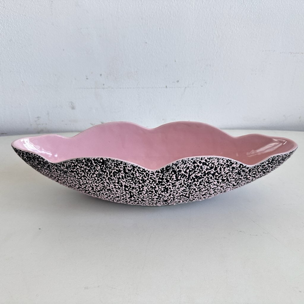 CT31 PINK AND BLACK SPECKLED TRINKET DISH