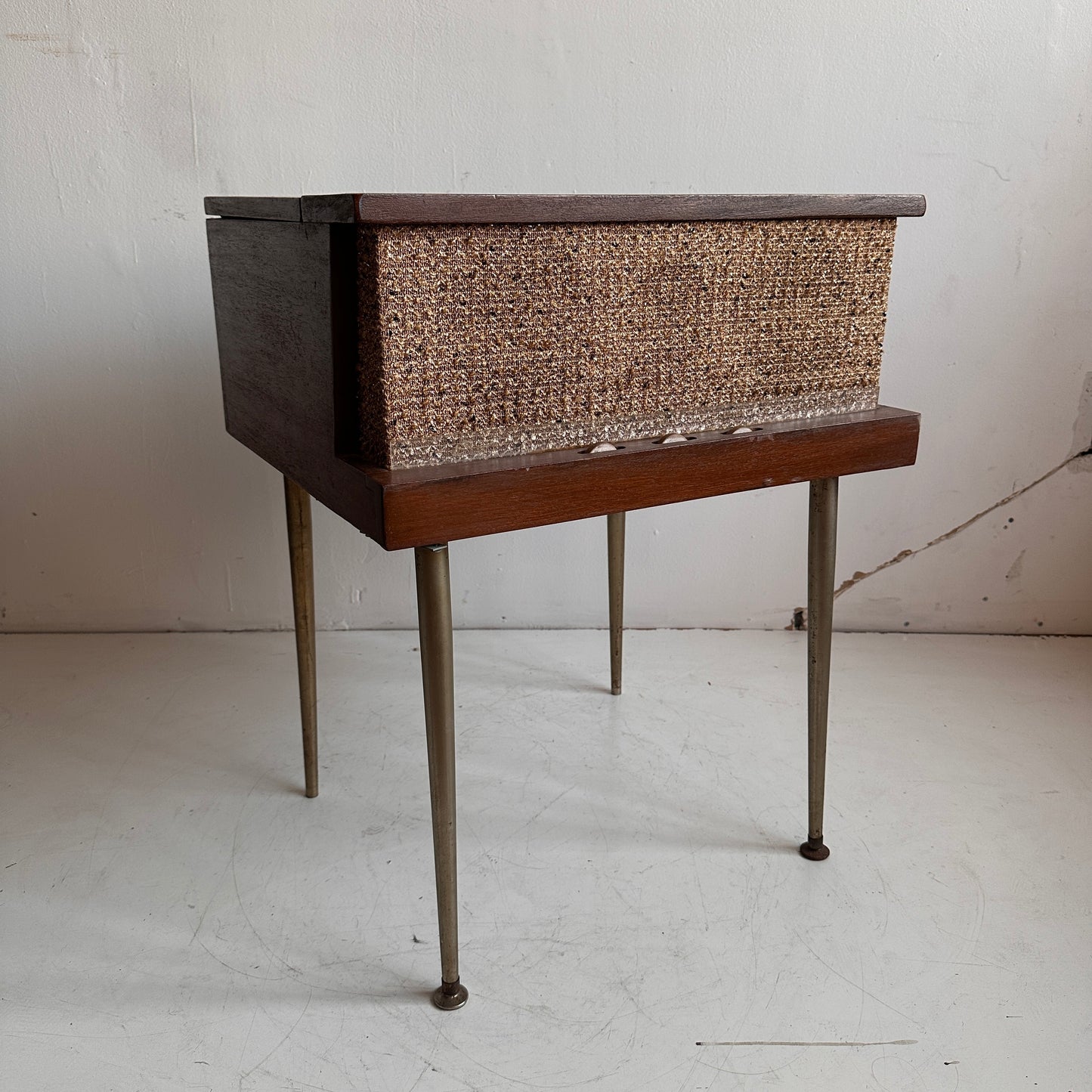 EL002 MID CENTURY STANDING RECORD PLAYER