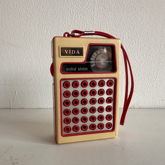 EL008 VIDA HANDHELD AM RADIO