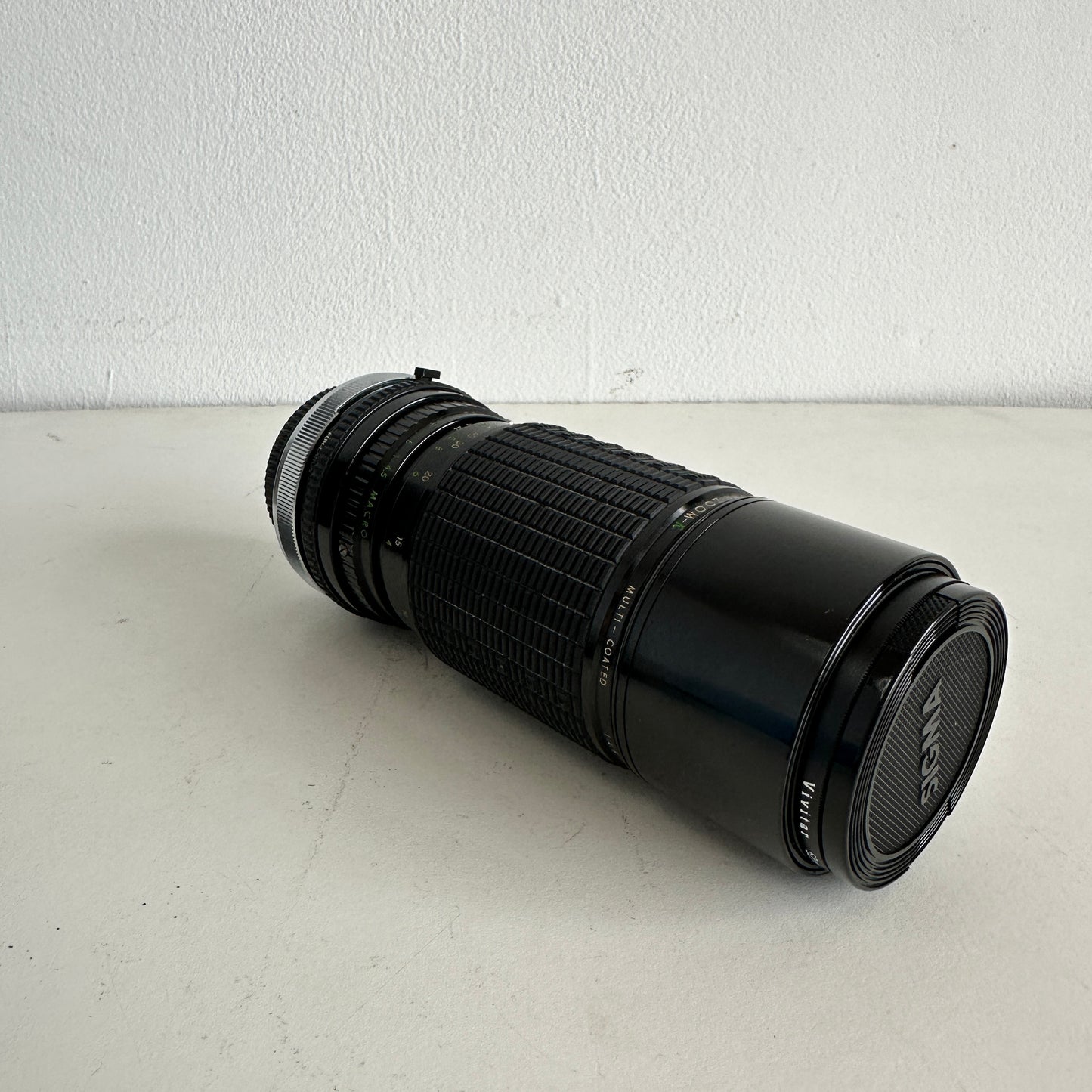 EL029 SIGMA ZOOM LENS WITH CASE