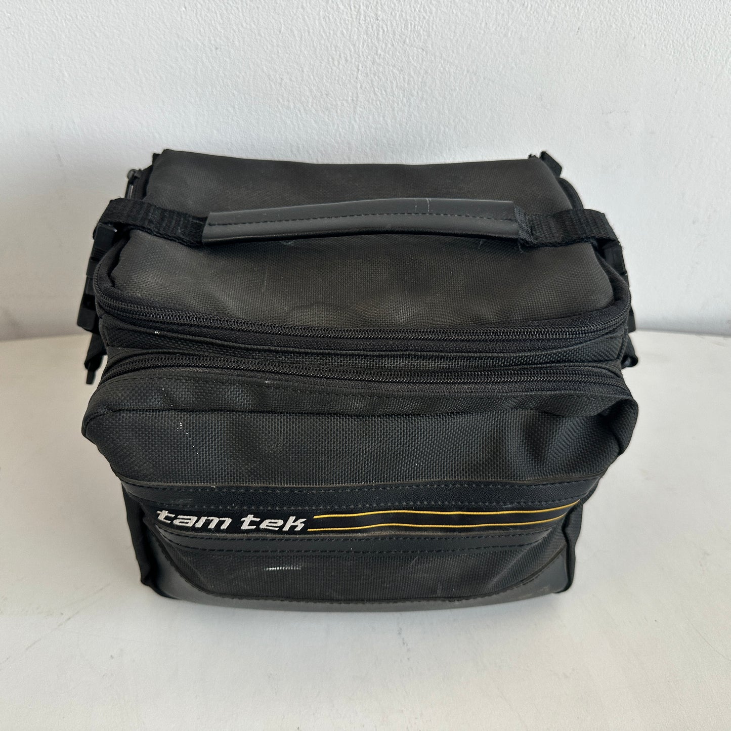EL048 TAMTEK CAMERA BAG
