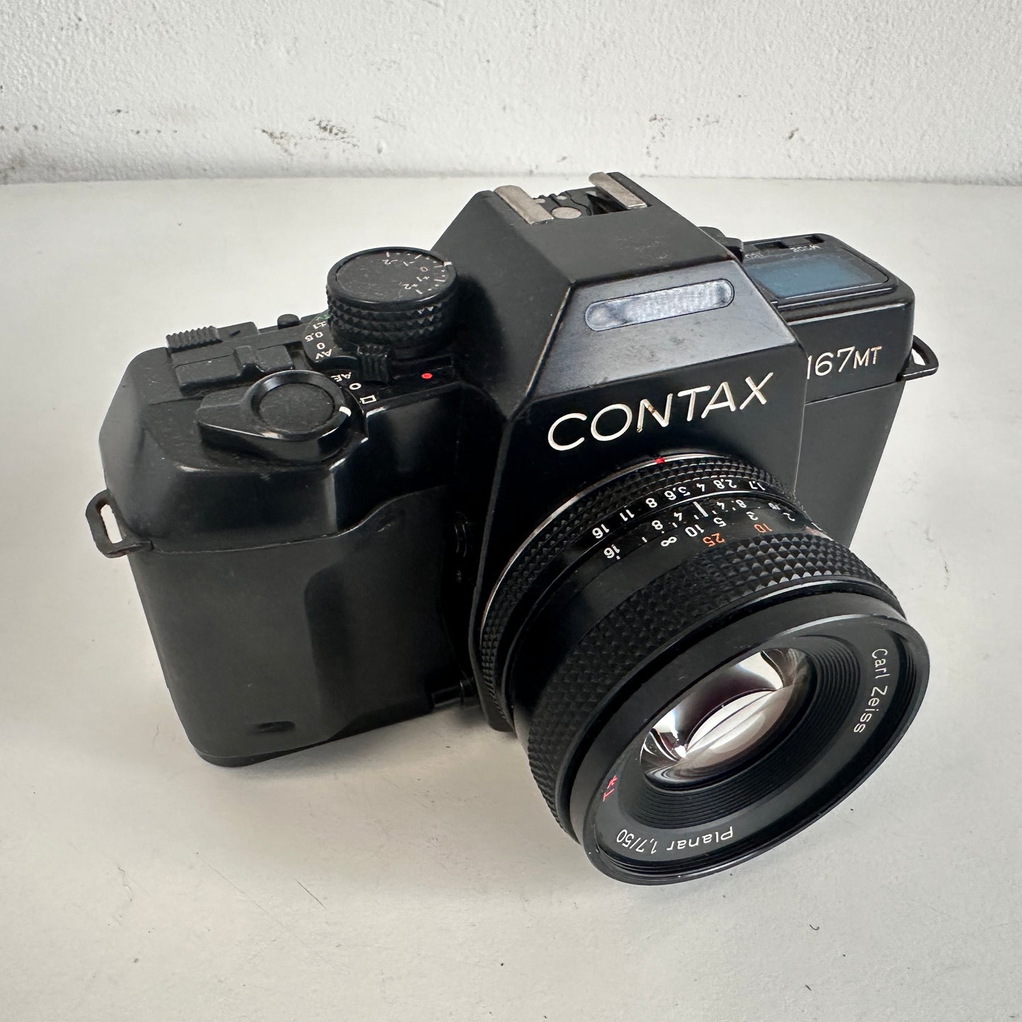 EL055 CONTAX 167MT WITH 2 LENSES
