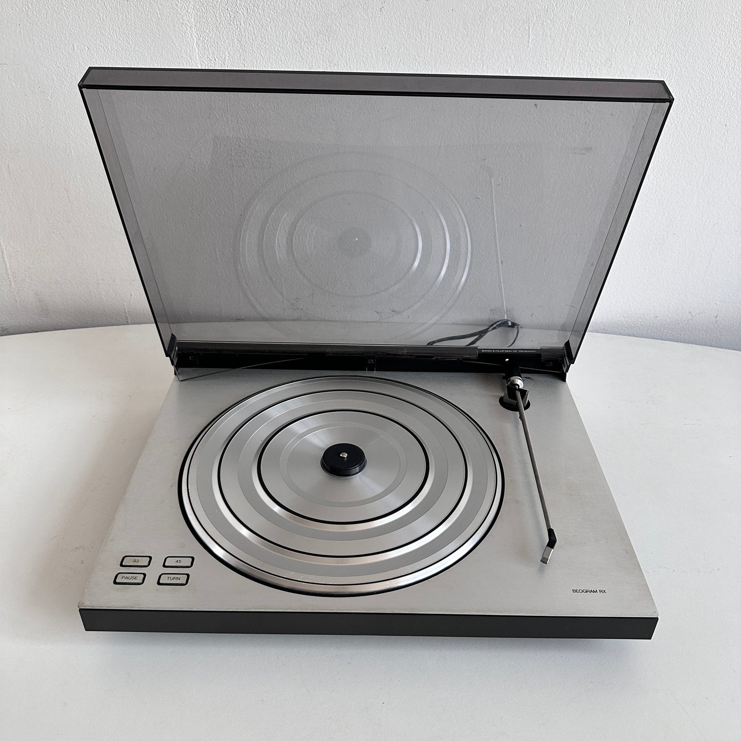EL063 B.O. TURNTABLE