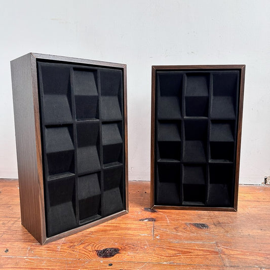 EL066 SET OF TWO ELECTROFLEX SPEAKERS