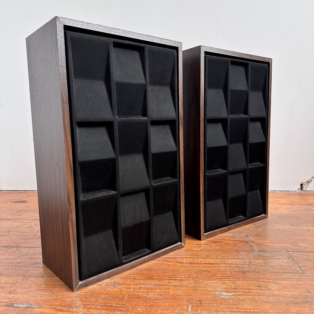 EL066 SET OF TWO ELECTROFLEX SPEAKERS
