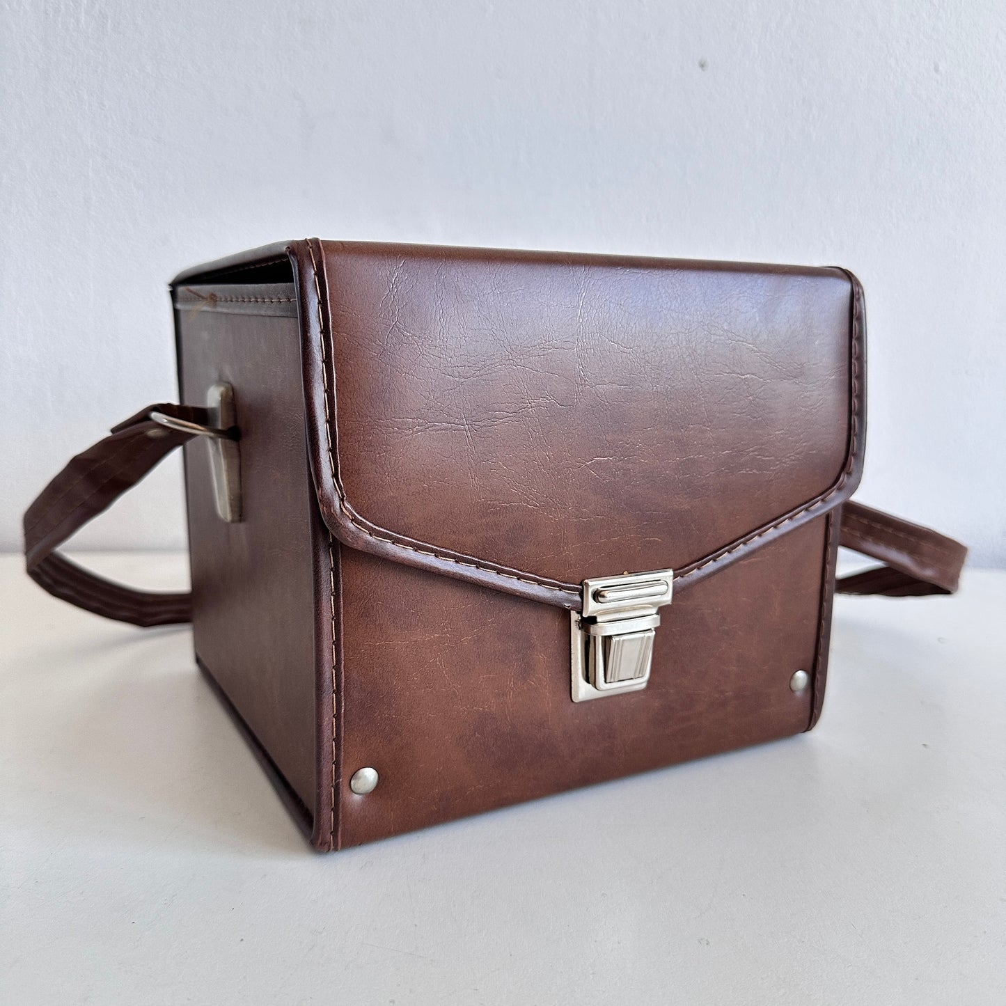 EL071 POLAROID MINUTE MAKER INSTANT FILM CAMERA WITH LEATHER CASE