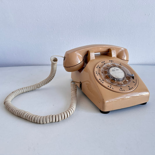 EL089 TAN ROTARY PHONE