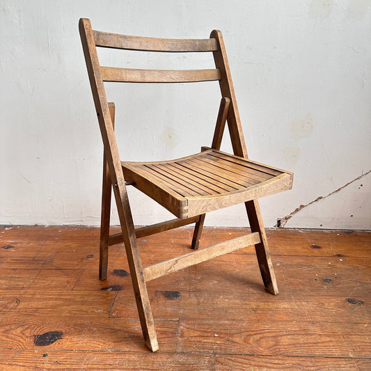 FC003 SLATTED WOOD FOLDING CHAIR