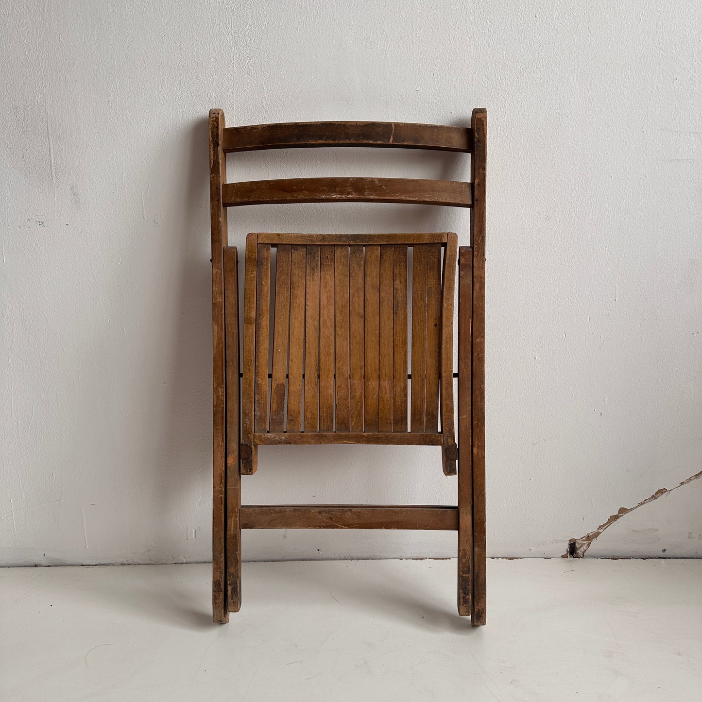 FC003 BRILATED WOOD FOLDING CHAIR