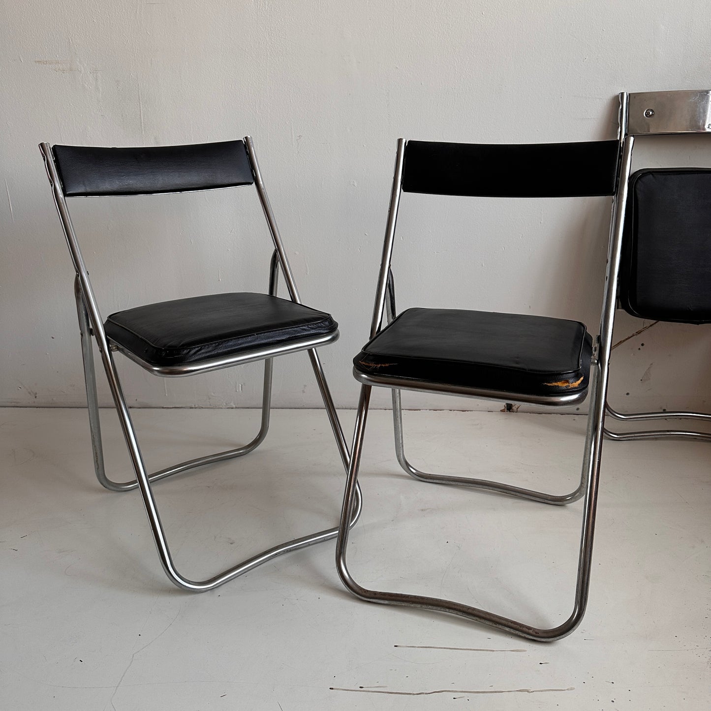 FC018 JAPANESE BLACK UPHOLSTERED & CHROME FOLDING CHAIRS