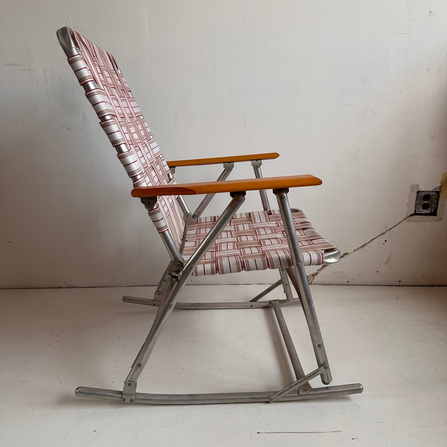 FC021 ROCKING LAWN CHAIR